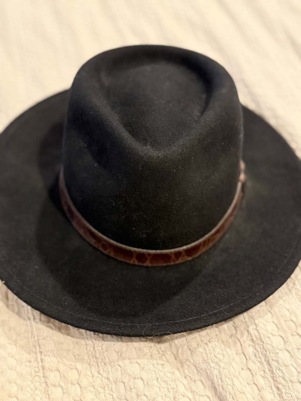 Sima Int Black Wool Felt Fedora Hat with Leather Band Size M